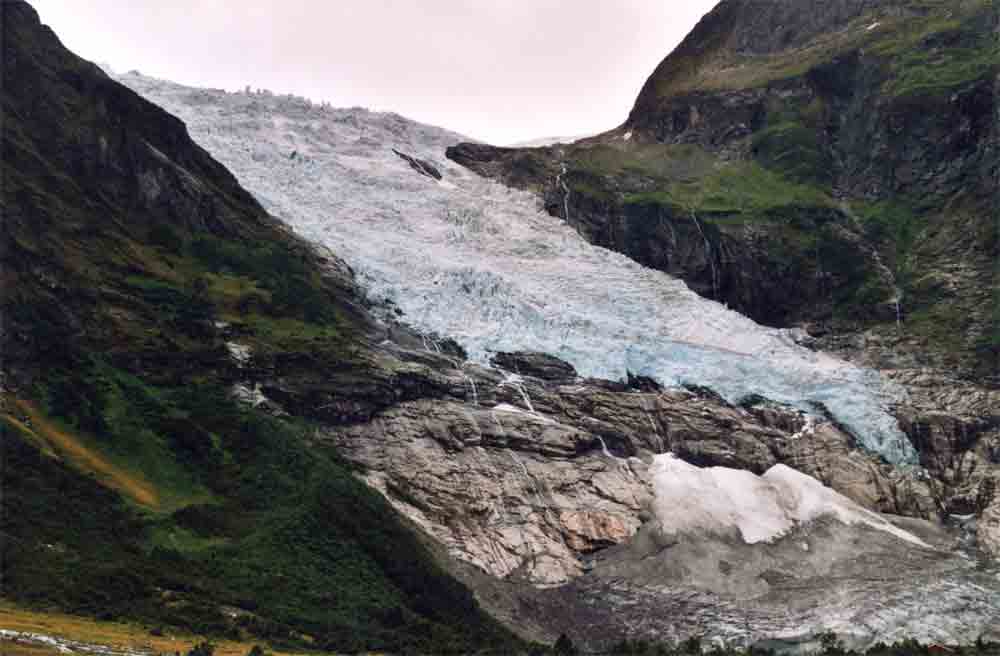 176 - Noruega - lengua de un glaciar - 2001